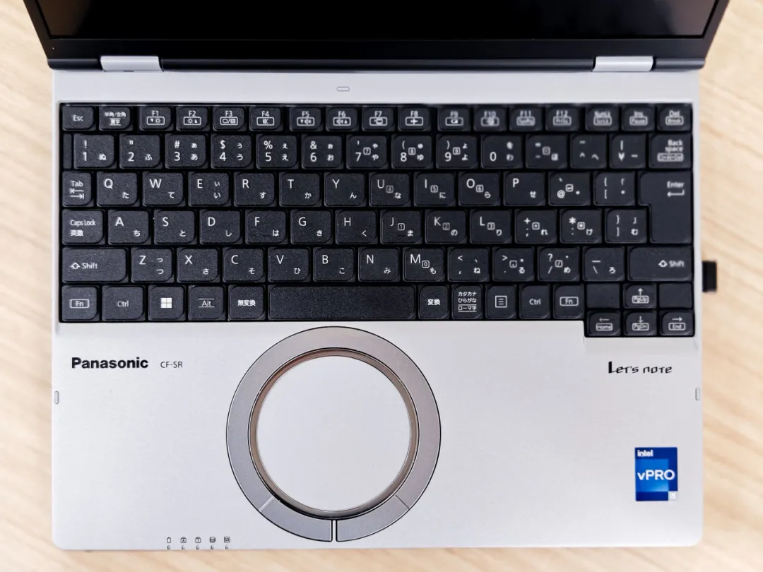 睿智之选 | 松下Let’s Note SR4——移动办公“特优生”大揭秘！